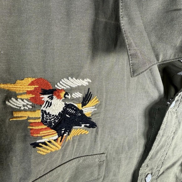 Howler Brothers Gaucho Snapshirt Mens XL Green Caracara Bird Western Snap NWOT - Picture 3 of 11